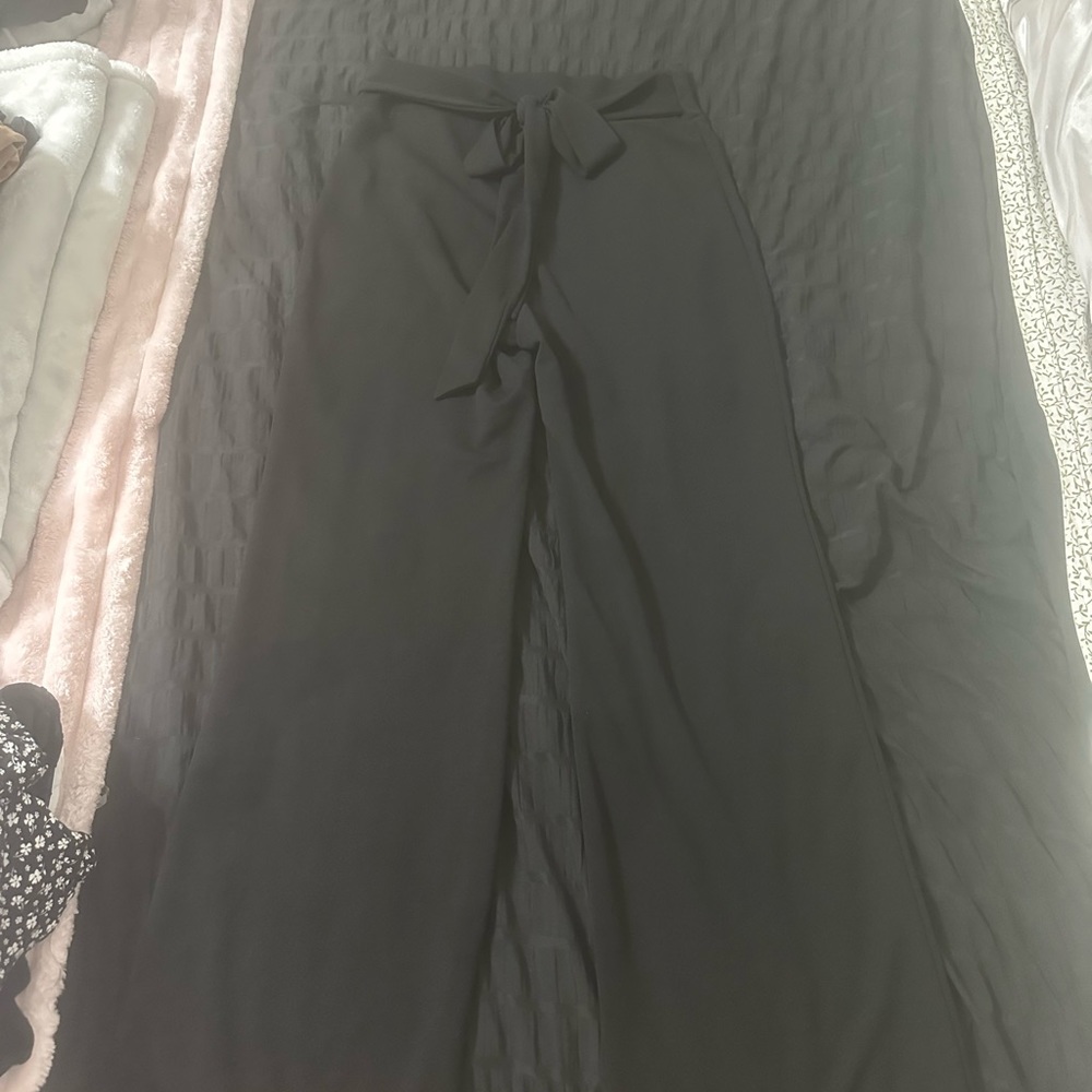 Stylish Black Wide-Leg Pants